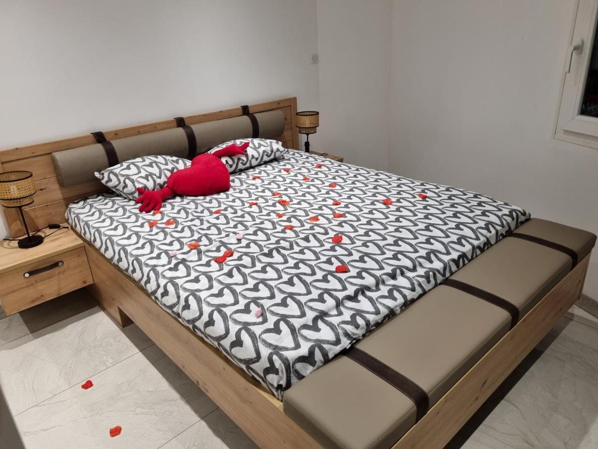 Jolie Maison, Balneo Lumino Therapie Et Terrasse Colmar Eksteriør billede